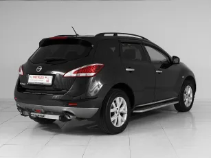Nissan  6