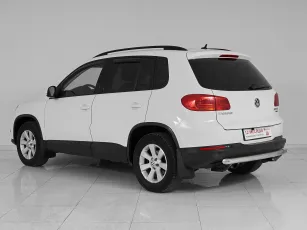 Volkswagen  4