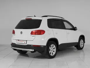 Volkswagen  6