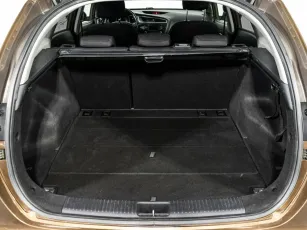 Kia  13