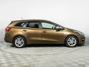 Kia  4