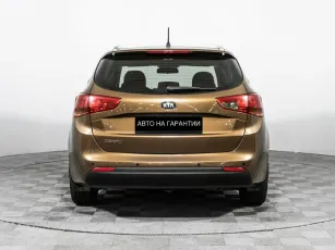 Kia  6