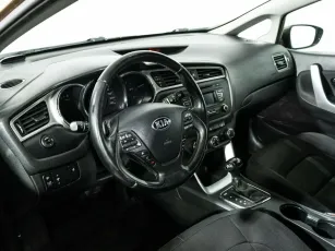 Kia  9