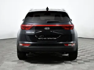Kia  6