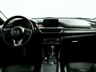 Mazda  10