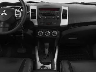 Mitsubishi  14