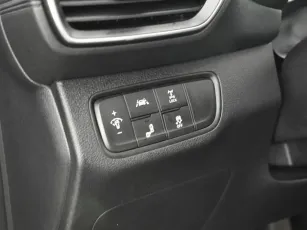 Hyundai  12