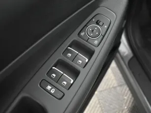 Hyundai  20