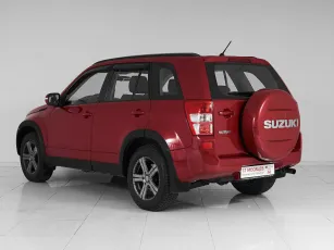 Suzuki  4