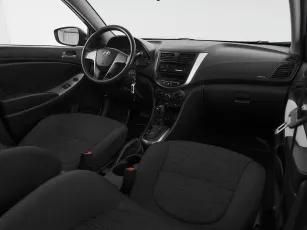 Hyundai  7