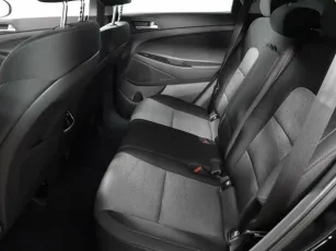 Hyundai  12
