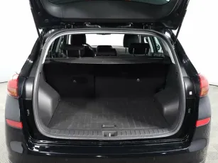 Hyundai  13