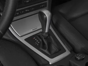 BMW  15