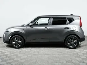 Kia  3