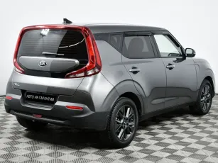 Kia  5
