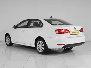 Volkswagen  4