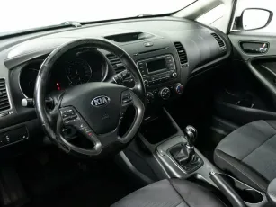 Kia  7