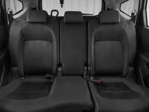 Nissan  19