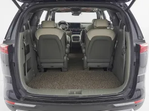 Kia  22