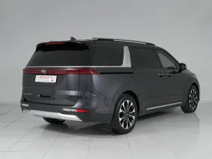 Kia  6