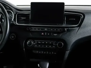 Kia  13