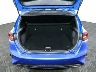 Kia  23