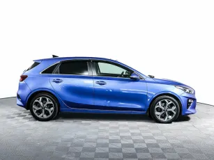 Kia  4