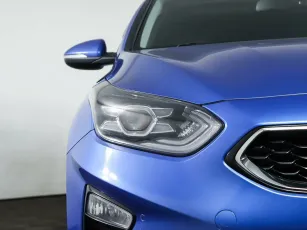 Kia  7