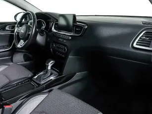Kia  9