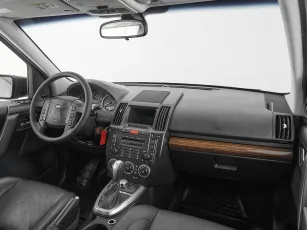 Land Rover  7
