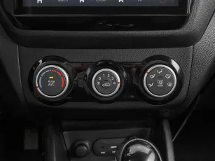 Kia  15