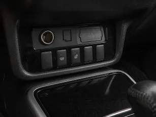 Mitsubishi  16