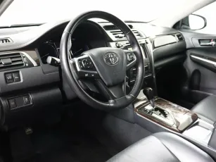 Toyota  7