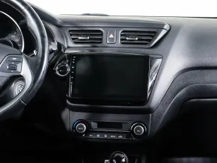 Kia  13