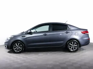 Kia  3
