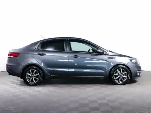 Kia  4