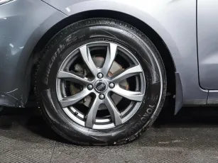Kia  8