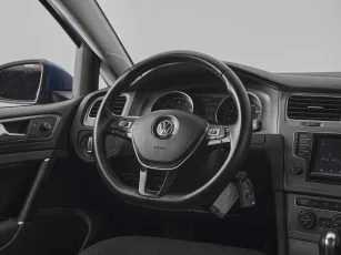 Volkswagen  10