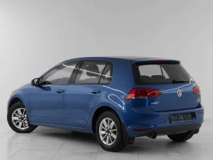 Volkswagen  4