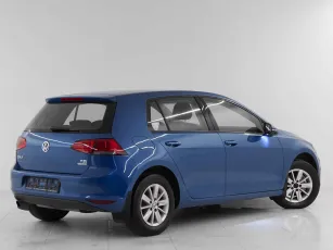 Volkswagen  6