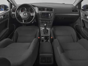 Volkswagen  8