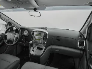 Hyundai  7