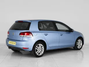 Volkswagen  6