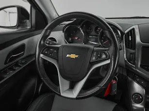 Chevrolet  12