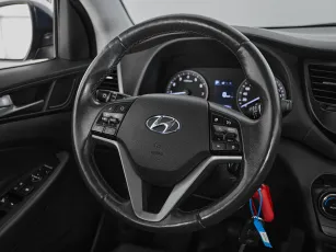 Hyundai  10