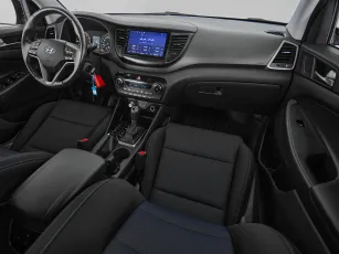 Hyundai  7