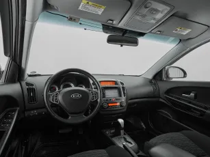 Kia  9