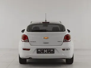 Chevrolet  5