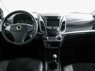 SsangYong  7