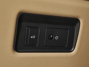 Land Rover  20